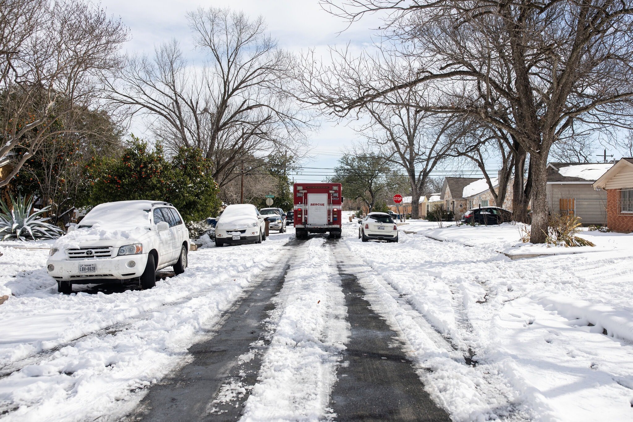 अमेरिकामा हिमआँधीबाट कम्तीमा २० जनाको मृत्यु