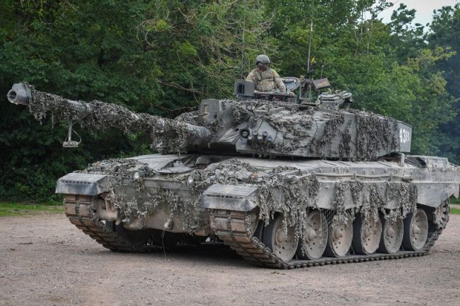 बेलायती सेना युद्धको लागि अयोग्य ! रुसीहरुले खिल्ली उडाए, अमेरिकीले टाउको हल्लाए