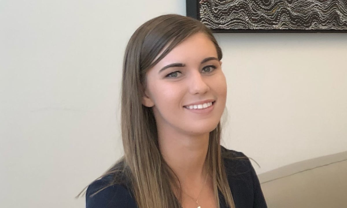 एक युवतीले बलात्कारबारे मुख खोल्दा अस्ट्रेलियाको राजनीतिमा आएको हलचल