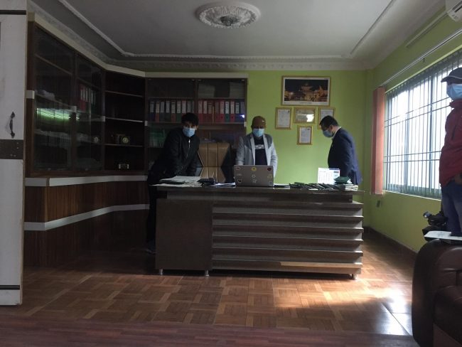 विभागद्वारा अल आमल ओभरसिजमा छापा, पूर्व स्वीकृतिबिनै अन्तर्वार्ताको तयारी