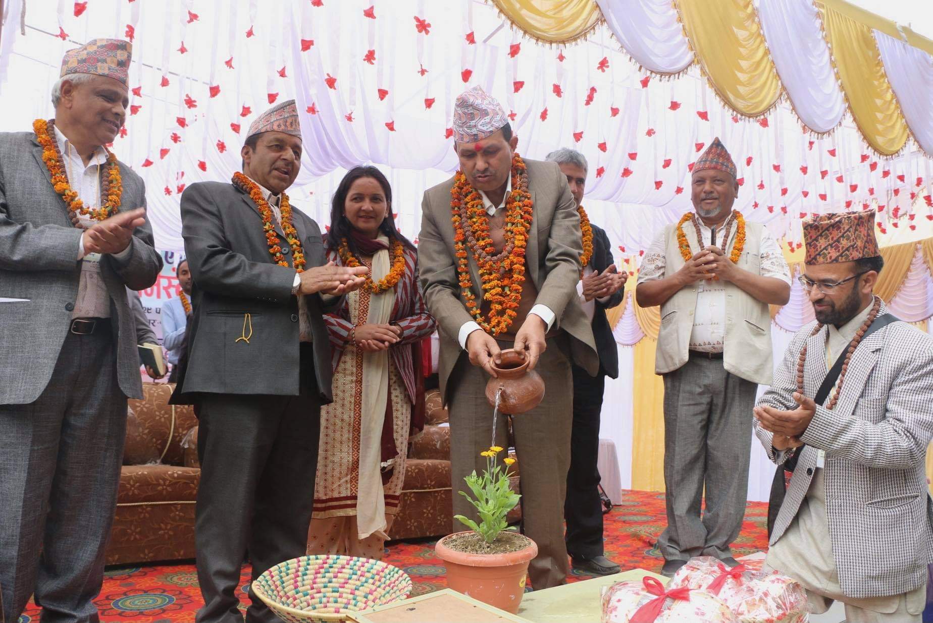 होमस्टे सेवा पर्यटनको आधार स्तम्भ : मन्त्री ढकाल