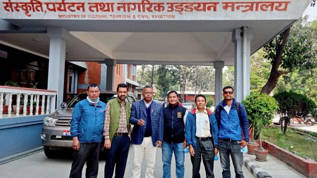 यूनिट्राभले बुझायो पर्यटनमन्त्रीलाई १७ बुँदे मागपत्र