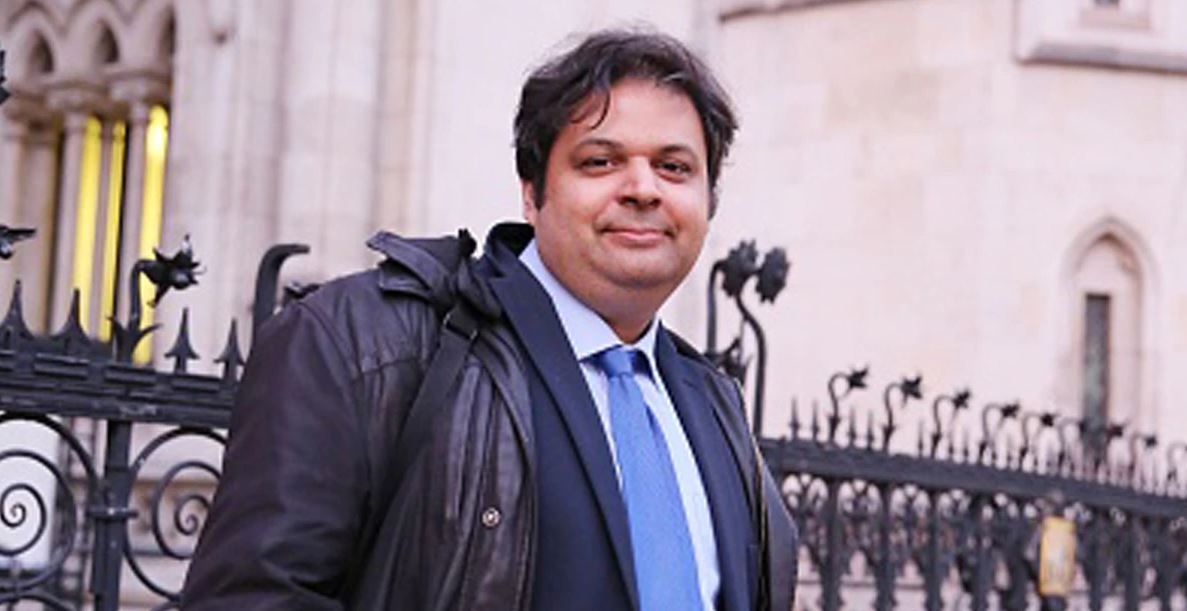 ४१ वर्षका छोराले आमाबुवाविरुद्ध मुद्दा हालिदिए, जीवनभरको लागि हर्जाना मागे