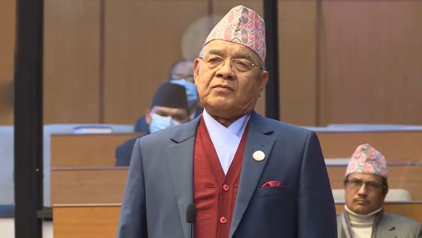 कमजोर भयो वामदेव कार्ड