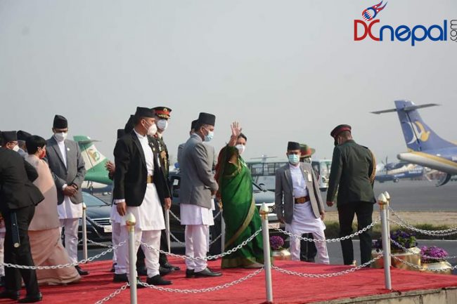 राष्ट्रपति भण्डारी बंगलादेश प्रस्थान (फाेटाेफिचर)