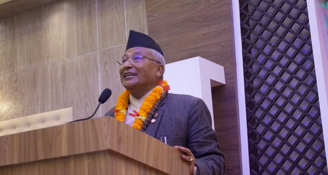 पुरानो शिक्षा नियमावलीले नयाँ नेपालको शिक्षा दिँदैन : शिक्षामन्त्री श्रेष्ठ