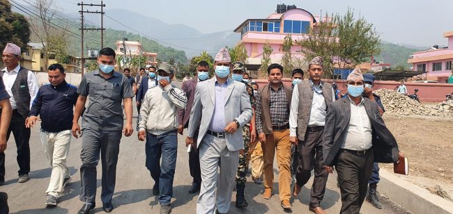 माधव नेपाल समूह र काँग्रेसले साथ दिएपछि जोगियो महेन्द्र शाहीको सरकार