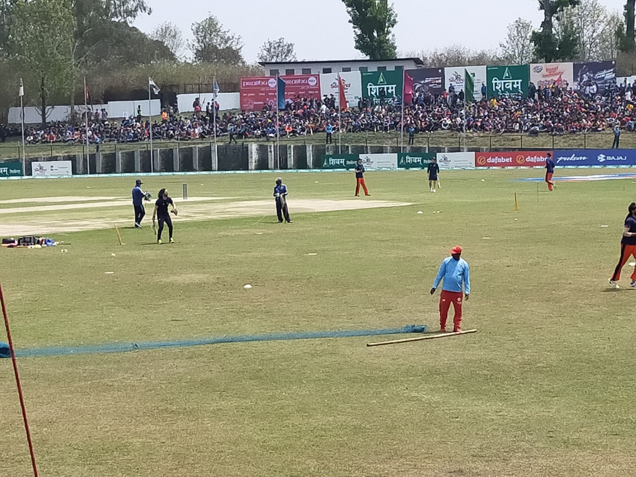 नेदरल्याण्ड भर्सेस नेपालः सोमपाल र सन्दीपको सनसनीपूर्ण बलिंग