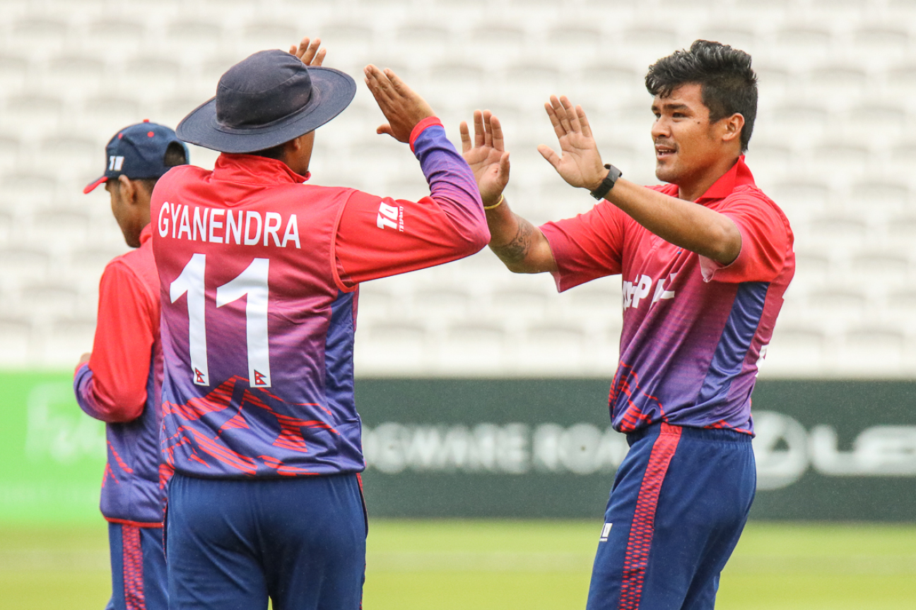 नेपालले टस जितेर फिल्डिङ रोज्यो, पारस खड्का नखेल्ने