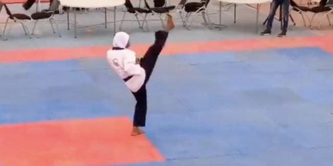 ८ महिनाकी गर्भवती खेलाडीले तेक्वान्दोमा स्वर्णपदक जितिन्