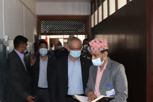 प्रधानमन्त्रीको कार्यालय रहेको भवनमा गृहमन्त्रालय सर्ने