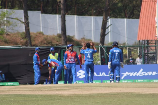 त्रिदेशीय सिरिजः मलेसिया खराब स्थितिमा