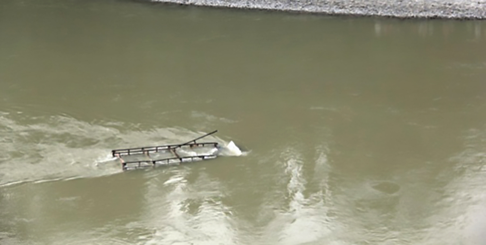 त्रिशूलीमा खस्दा दुई मजदुर बेपत्ता, तीनको उद्धार