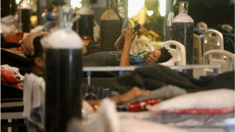 भारतमा कोरोना भाइरसको ‘डबल म्यूटन्ट भेरिअन्ट’का कारण ‘सङ्क्रमण बढेको हुन सक्ने’ अनुमान