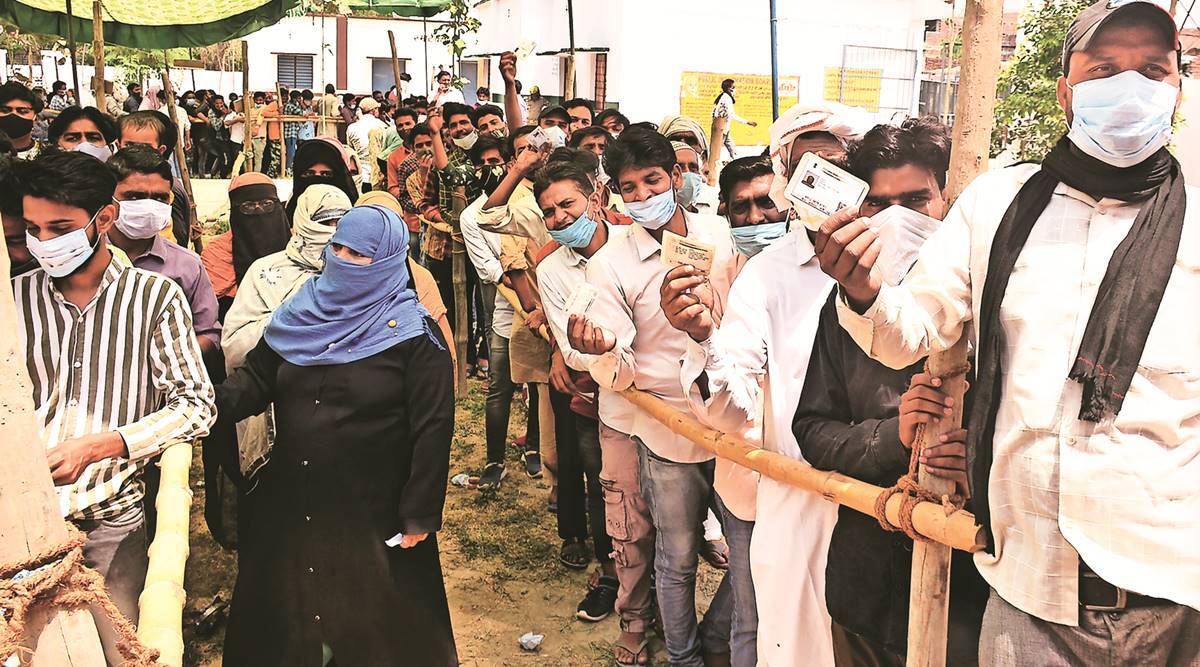 नेपालको सीमा छेउमा कोरोनाको भयानक विष्फोट, चुनाबमा खटिएका २ हजार कर्मचारीको मृत्यु