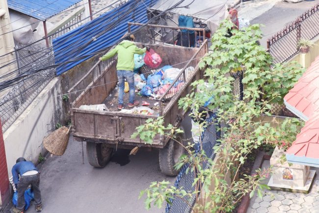 सडकको धुलोसहित काठमाडौँमा ५० प्रतिशतले घट्याे फोहोरको मात्रा