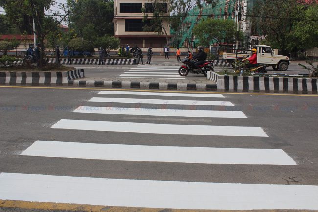 निषेधाज्ञामा चम्किन थाले राजधानीका सडक (फोटोफिचर)