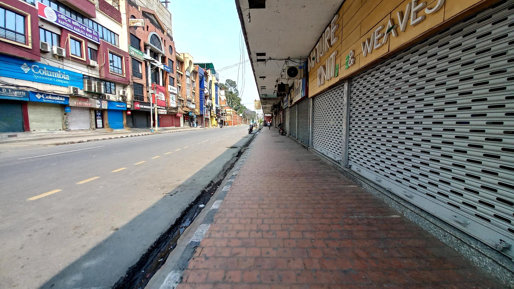 सुनसान ठमेलका व्यवसायीहरुको चिन्ता : अब त उठिबास होला जस्तो छ