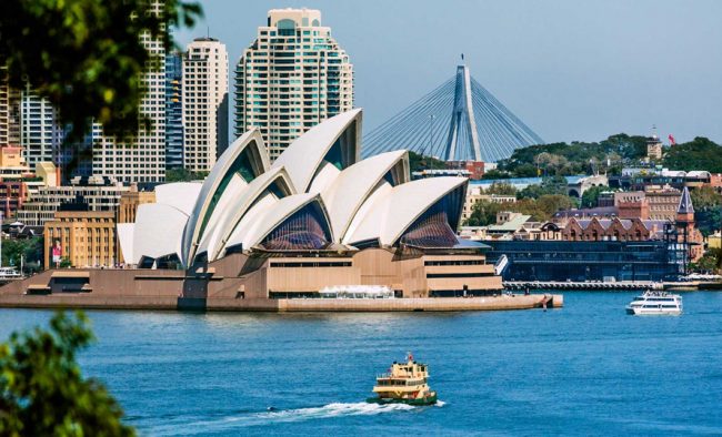 अष्ट्रेलियाका विश्वविद्यालहरुद्वारा विदेशी विद्यार्थीलाई अष्ट्रेलिया आउन दिन आग्रह