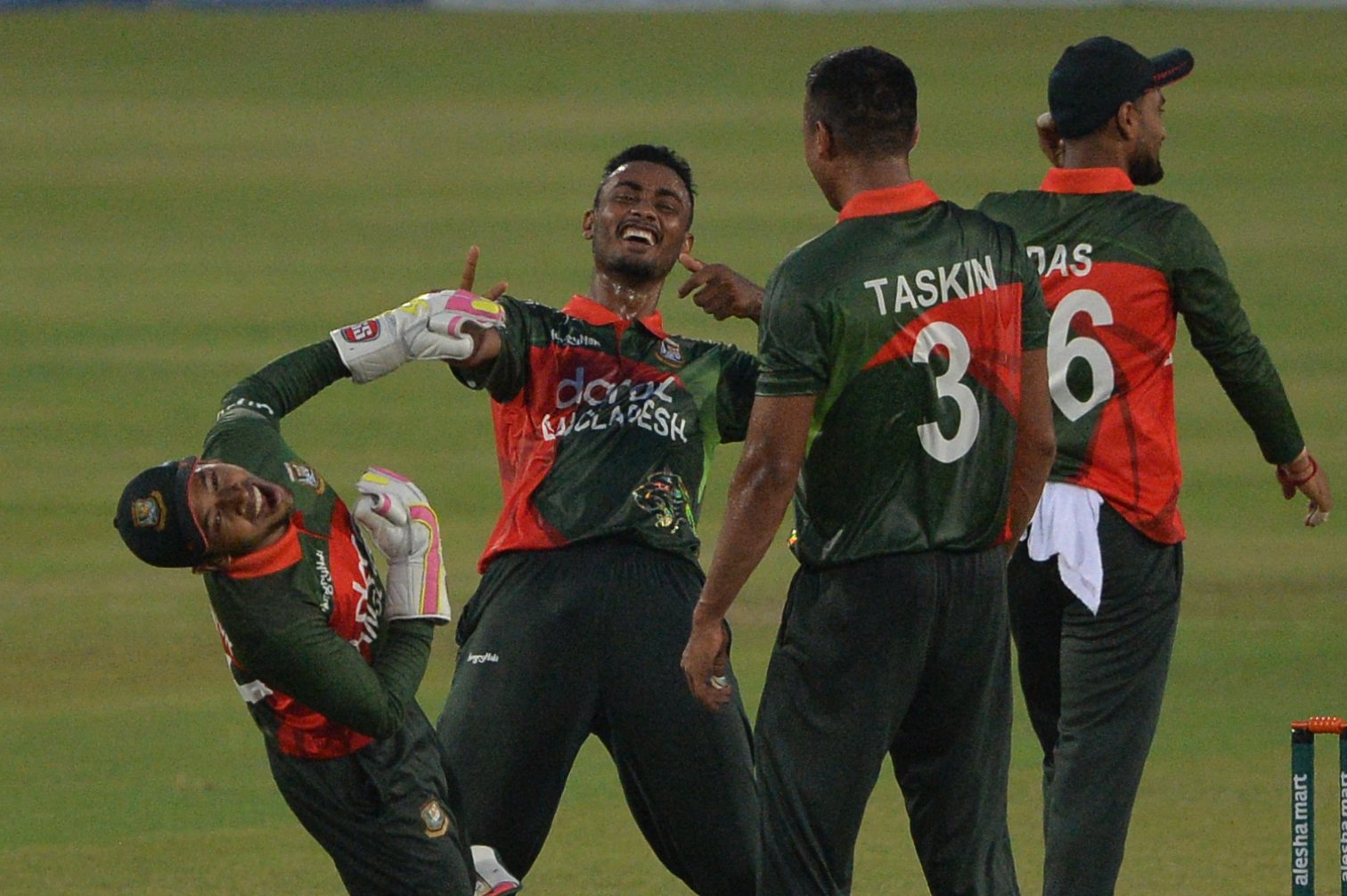 श्रीलंकाविरुद्धको एक दिवसीय सिरिज बंगलादेशलाई