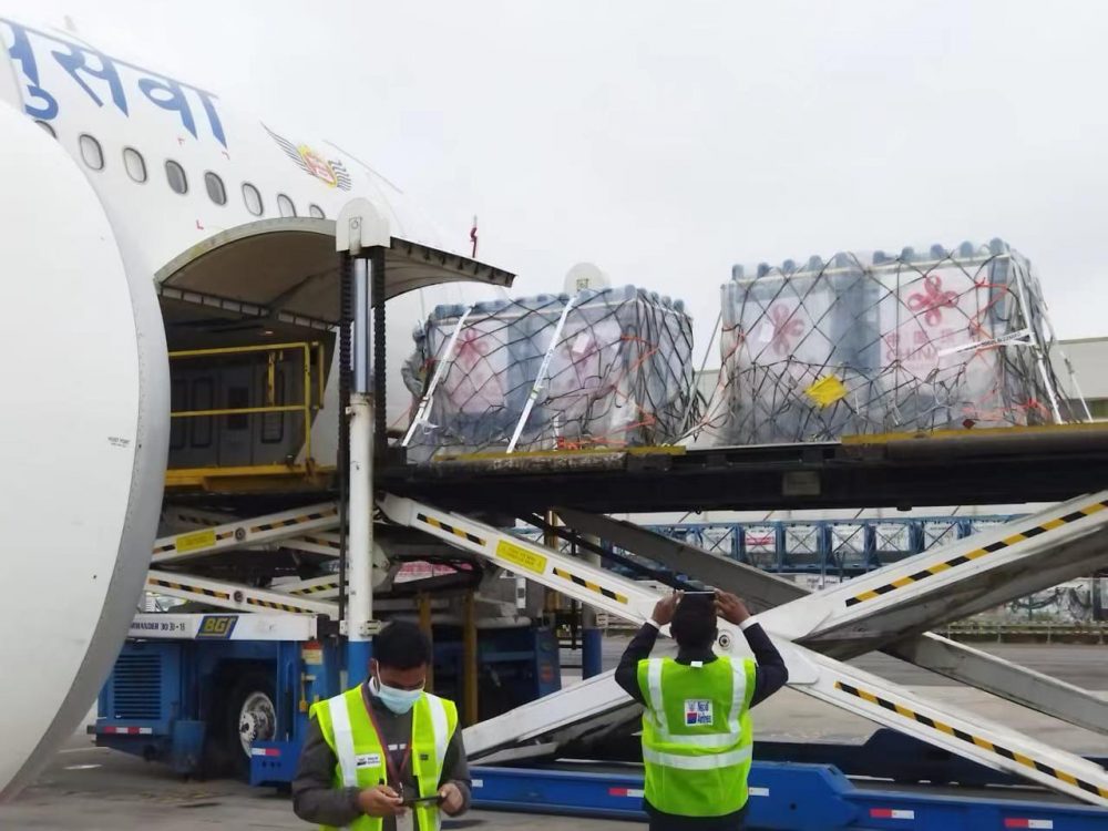 चीनबाट आयो स्वास्थ्य सामाग्रीको दोस्रो खेप