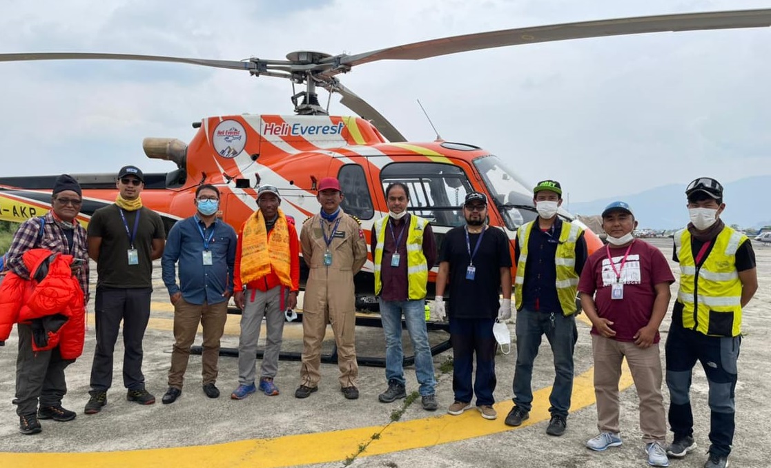 २६औँ पटक सगरमाथा चढ्ने योजना बुनेका कामीरिता काठमाडौं फर्किए