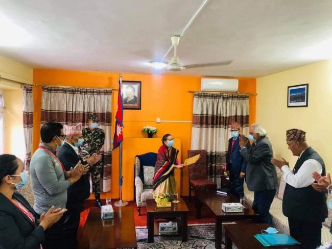 गण्डकीः विपक्षी गठबन्धनद्वारा बहुमत सांसदकाे हस्ताक्षरसहित सरकार बनाउने दावी