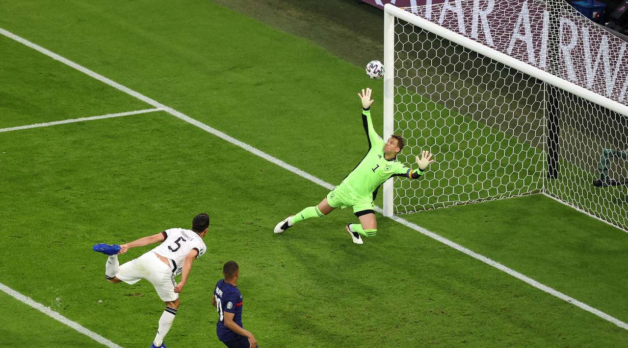 जर्मनीविरुद्धको पहिलो हाफमा फ्रान्सको अग्रता