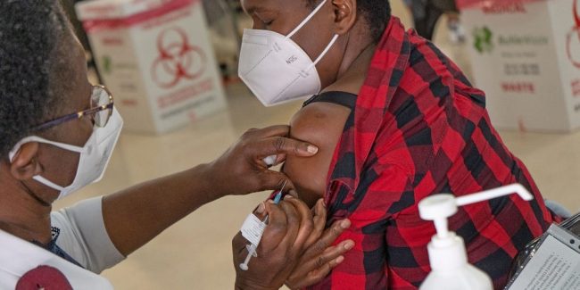 एचआइभी संक्रमित महिलाको शरीरमा कोरोनाभाइरस ३२ पटक रुप फेरेर २१६ दिनसम्म रह्यो