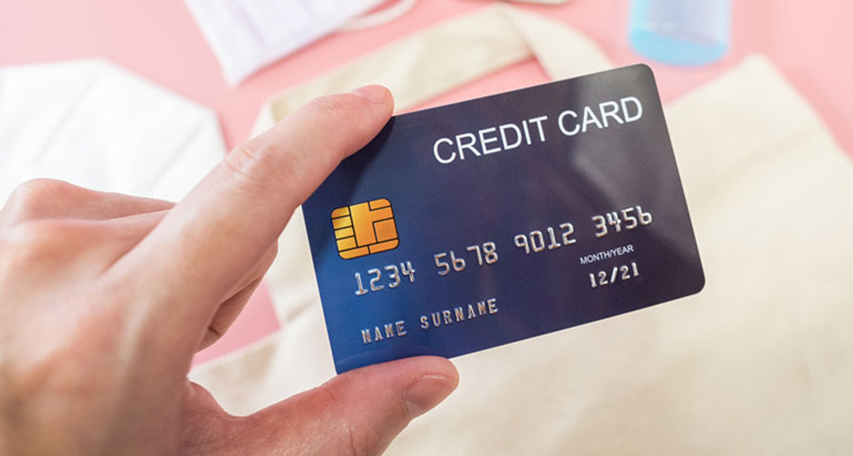 क्रेडिट कार्डको पैसा बैंकमा र बैकबाट क्रेडिट कार्डमा घुमाइ–घुमाइ साढे ३ करोड कमाइ