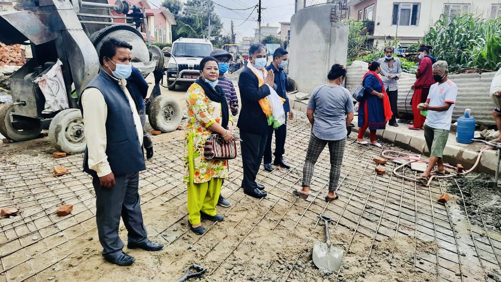 एमाले महासचिव पोखरेलद्वारा विकास योजनाको निरीक्षण