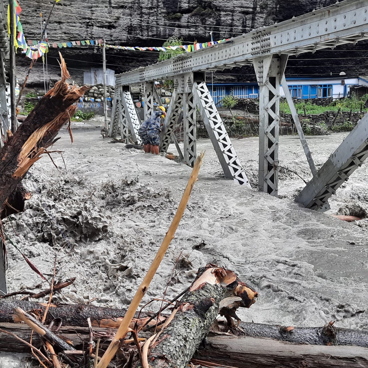 मर्स्याङ्दीको बहाव परिवर्तन हुँदा चामे गाउँपालिका उच्च जोखिममा