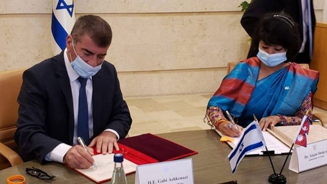 श्रम सम्झौता भएको १० महिनापछि नेपाली कामदार इजरायल पठाइँदै