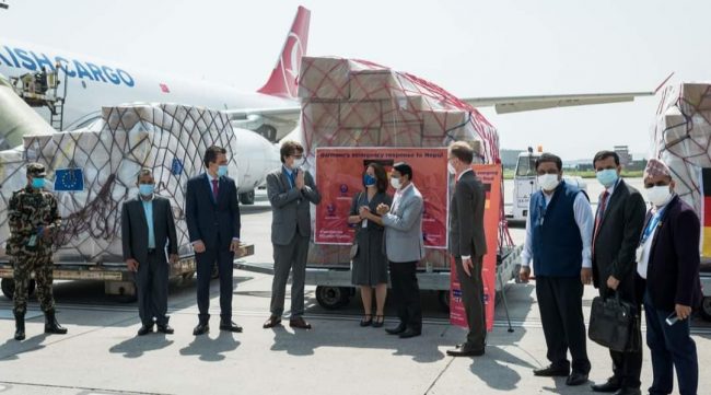 जर्मनीबाट प्राप्त भयो स्वास्थ्य उपकरण