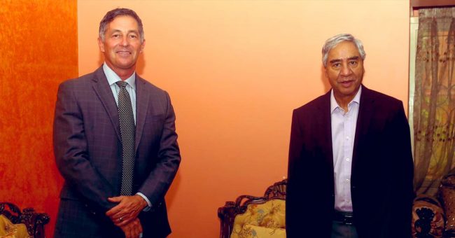 नवनियूक्त प्रधानमन्त्री देउवालाई अमेरिकी राजदूत बेरीको बधाई