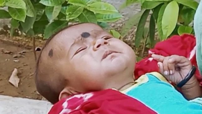 जन्मिएको दुई महिनामा दुई पटक अपहरणमा परे यी शिशु