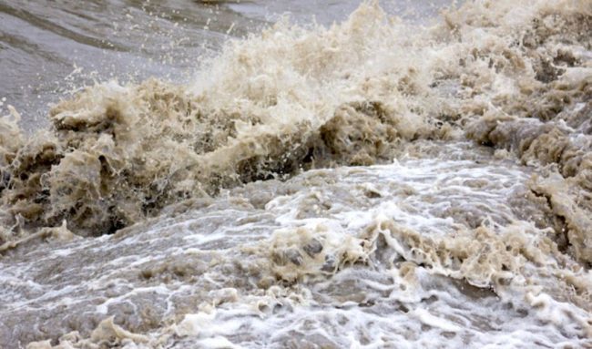 कमला नदीमा बहाव बढ्यो, सचेत रहन आग्रह