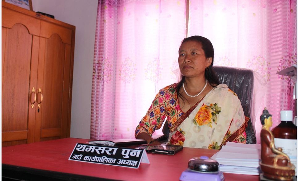 विद्युत् र इन्टरनेट नहुँदा गाउँपालिकाको सेवा ठप्प