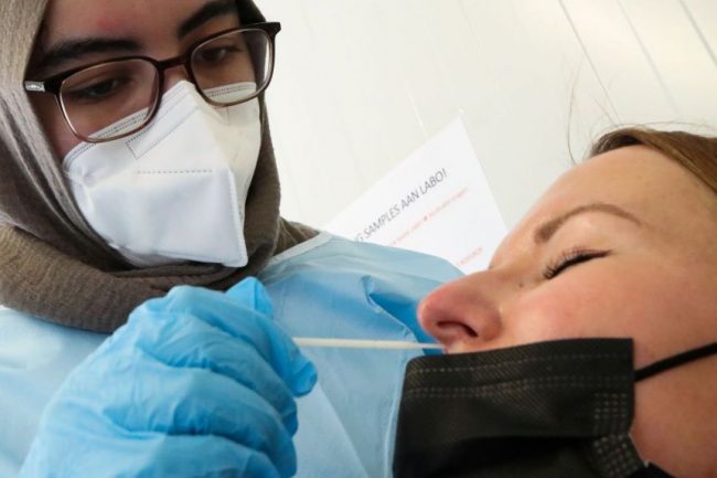 कोभिडका कारण गन्ध हराएका बिरामीलाई भिटामिन ए प्रभावकारीः अनुसन्धान