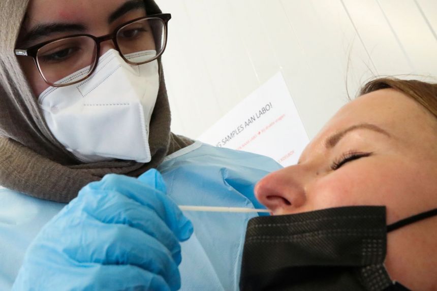 कोभिडका कारण गन्ध हराएका बिरामीलाई भिटामिन ए प्रभावकारीः अनुसन्धान