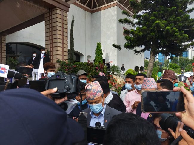 भीम रावलले राजीनामा दिँदा सुरेन्द्र पाण्डेले तानेपछि…