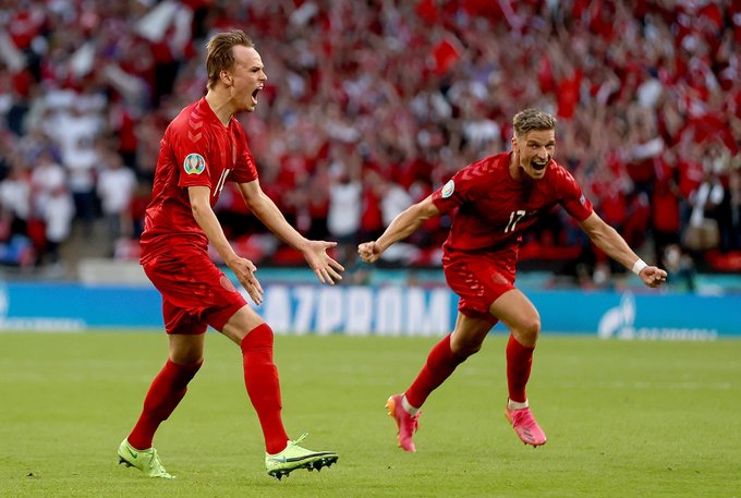 इंग्ल्याण्ड र डेनमार्कबीचको खेल अतिरिक्त समयमा