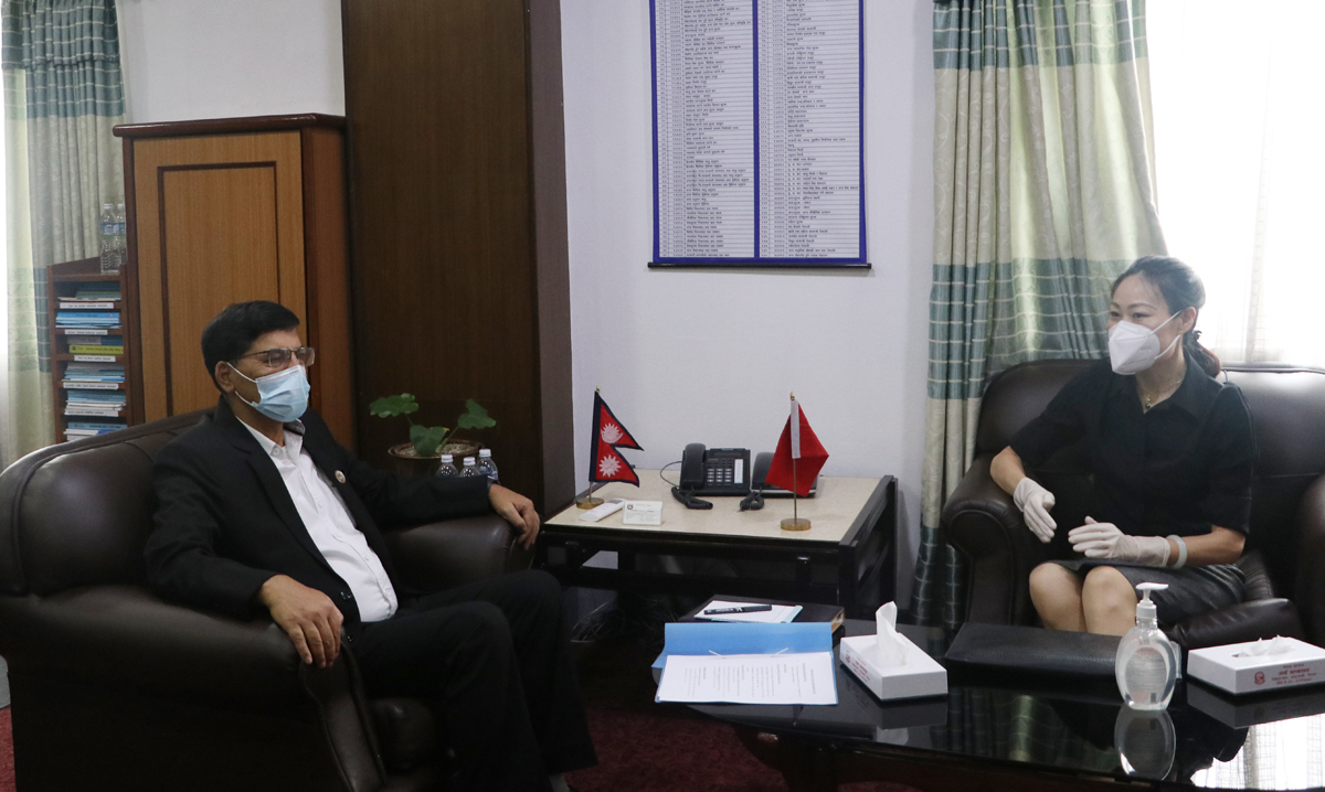 जुनसुकै सरकार आए पनि चिनियाँ नीति परिवर्तन हुँदैनः होउ याङ्छी