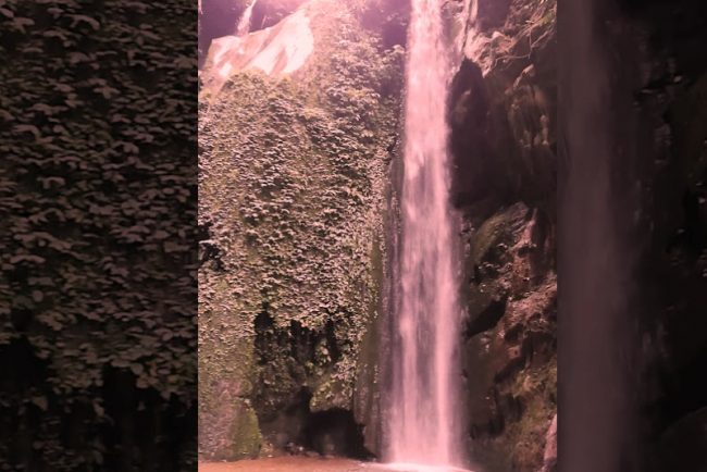 पर्यटकीय गन्तव्य बन्दै चितवनकाे सिन्ती झरना