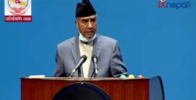 माधव नेपालको अनिर्णयको कारण अलमलमा प्रधानमन्त्री देउवा