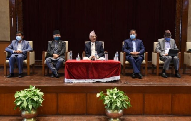 एमाले संसदीय दलको बैठकजारी, माधव समूह अनुपस्थित