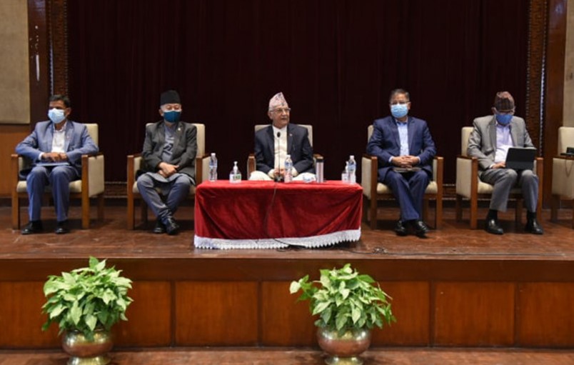 एमाले संसदीय दलको बैठकजारी, माधव समूह अनुपस्थित