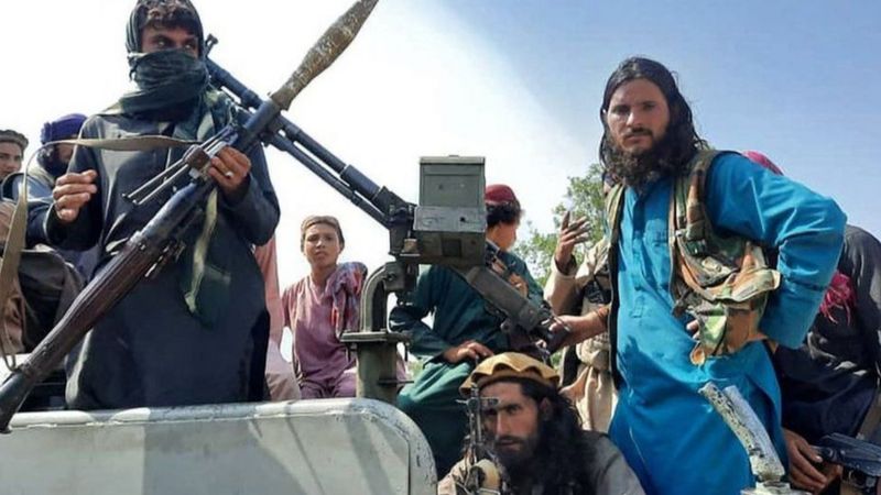 काबुलको राष्ट्रपति कार्यालयमा ‘कब्जा गरेको’ तालिबानको दाबी