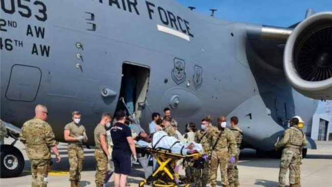 उद्धारमा खटिएको अमेरिकी विमानमा शिशुको जन्म