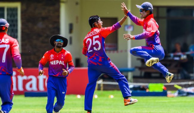 ओमानमा हुने त्रिकोणात्मक सिरिजका लागि १९ खेलाडी छनोट, गुलसन झा को इन्ट्री